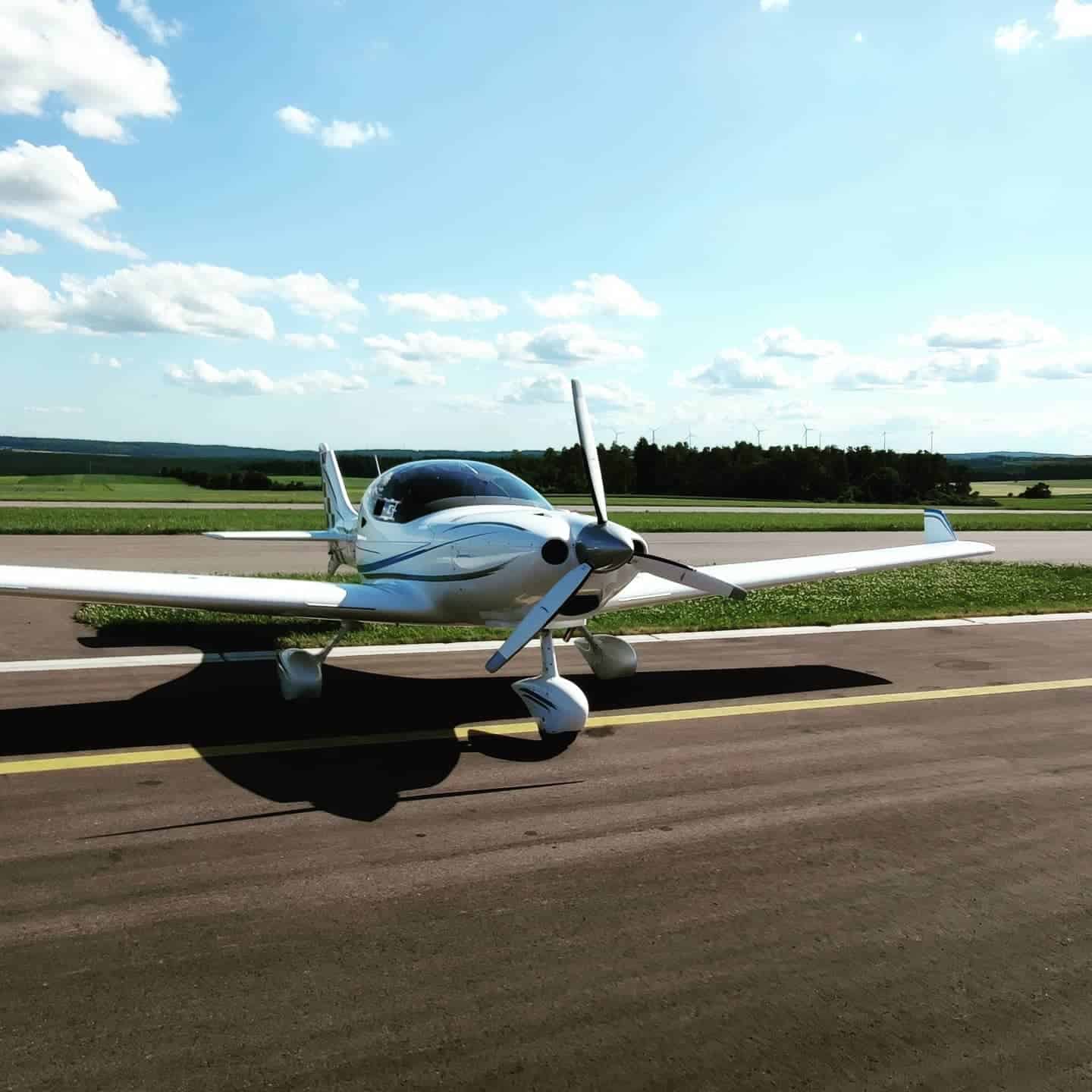 Eindrücke von einem wunderschönen Ausflug mit unserer Dynamic. #dynamicwt9 #augsburg #ulm #aalen #nördlingen #ultralight #fliegen
